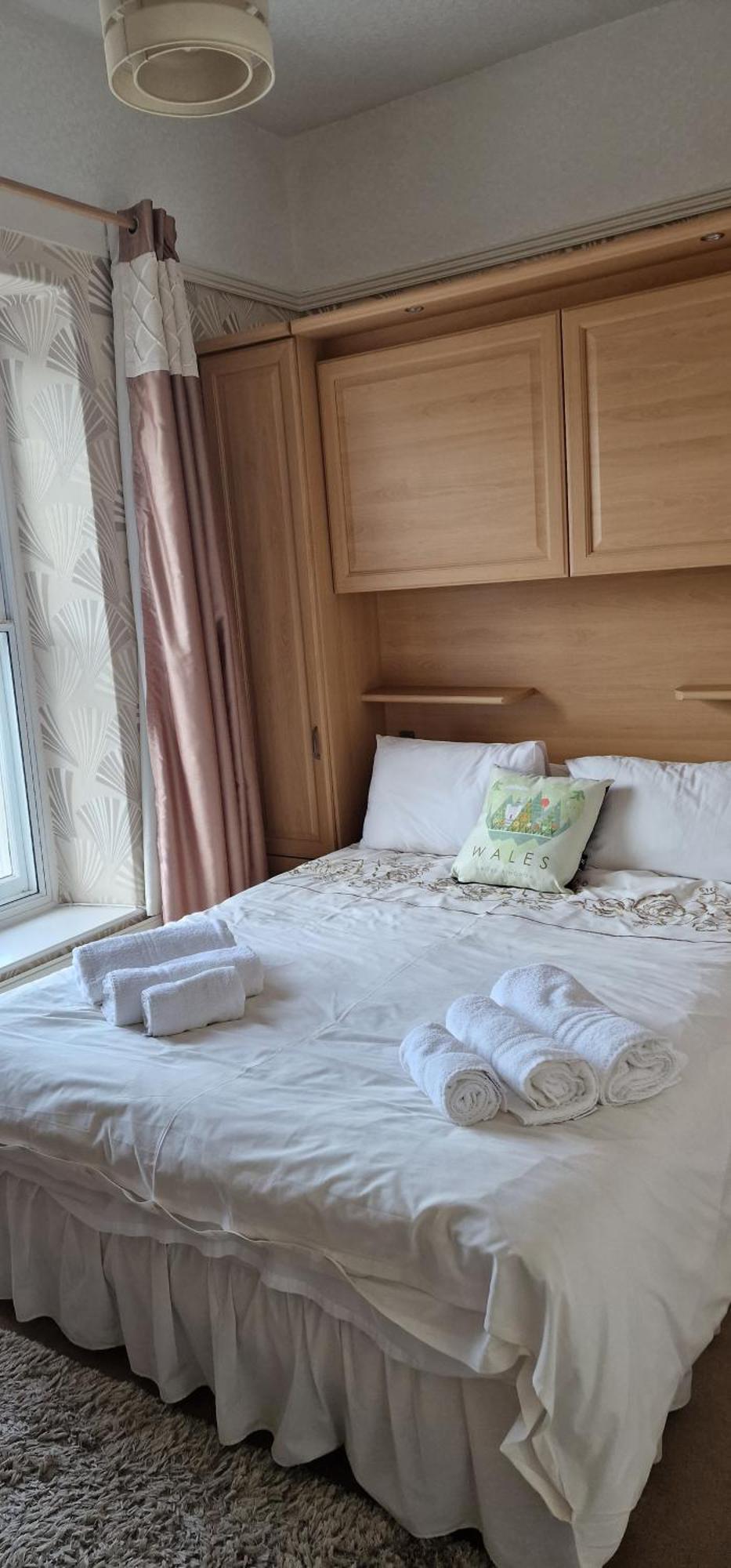 Hazeldene Hotel Aberaeron Bagian luar foto