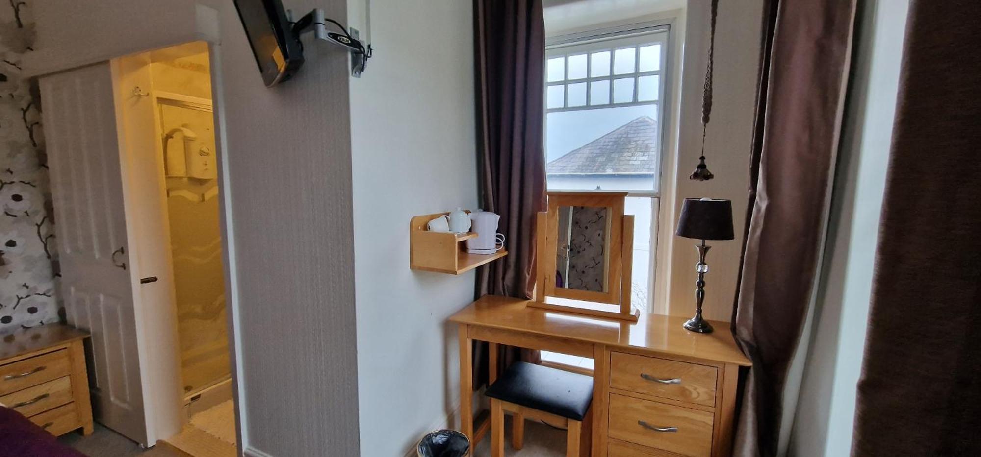 Hazeldene Hotel Aberaeron Bagian luar foto